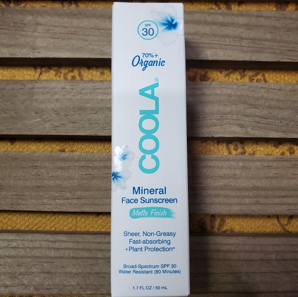 COOLA Mineral Face Sunscreen Matte Finish - Picture 1 of 9
